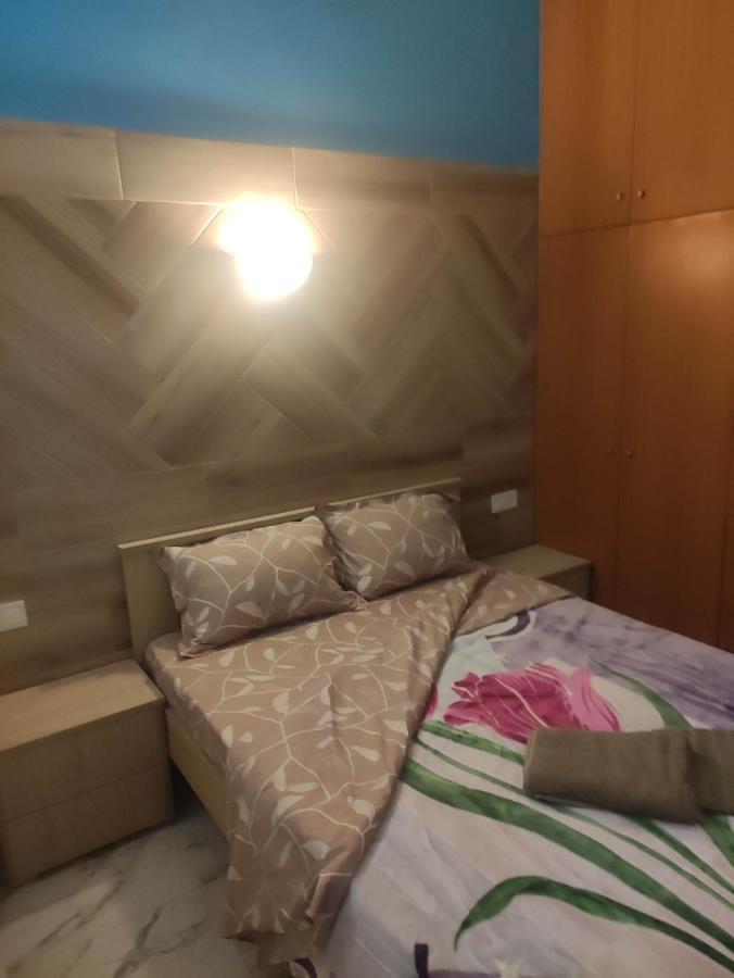 G C M 2 ROOMS kentro Kateríni Buitenkant foto